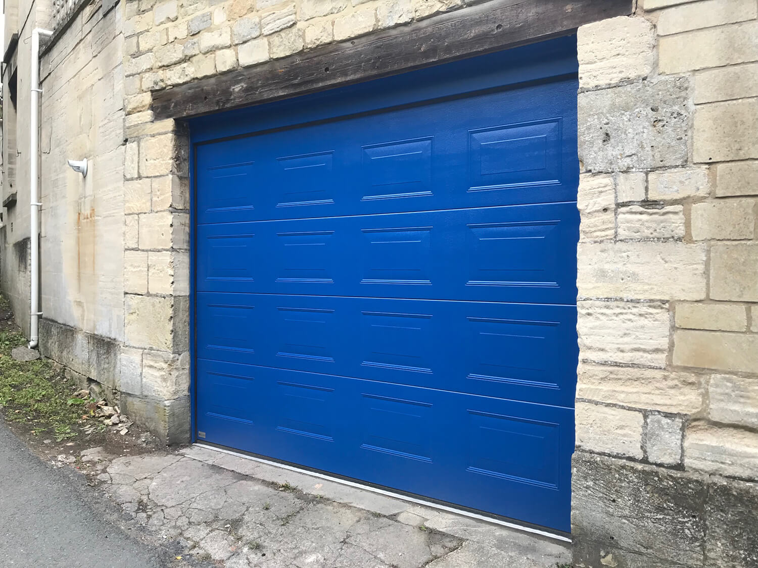 Sectional Garage Doors Progressive Systems (UK)