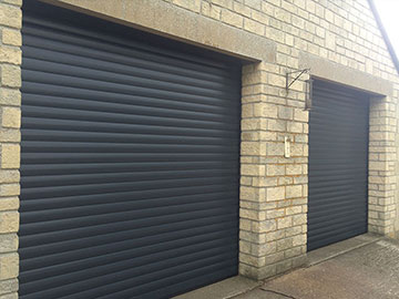 Roller garage door