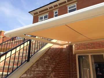 sun awnings 015